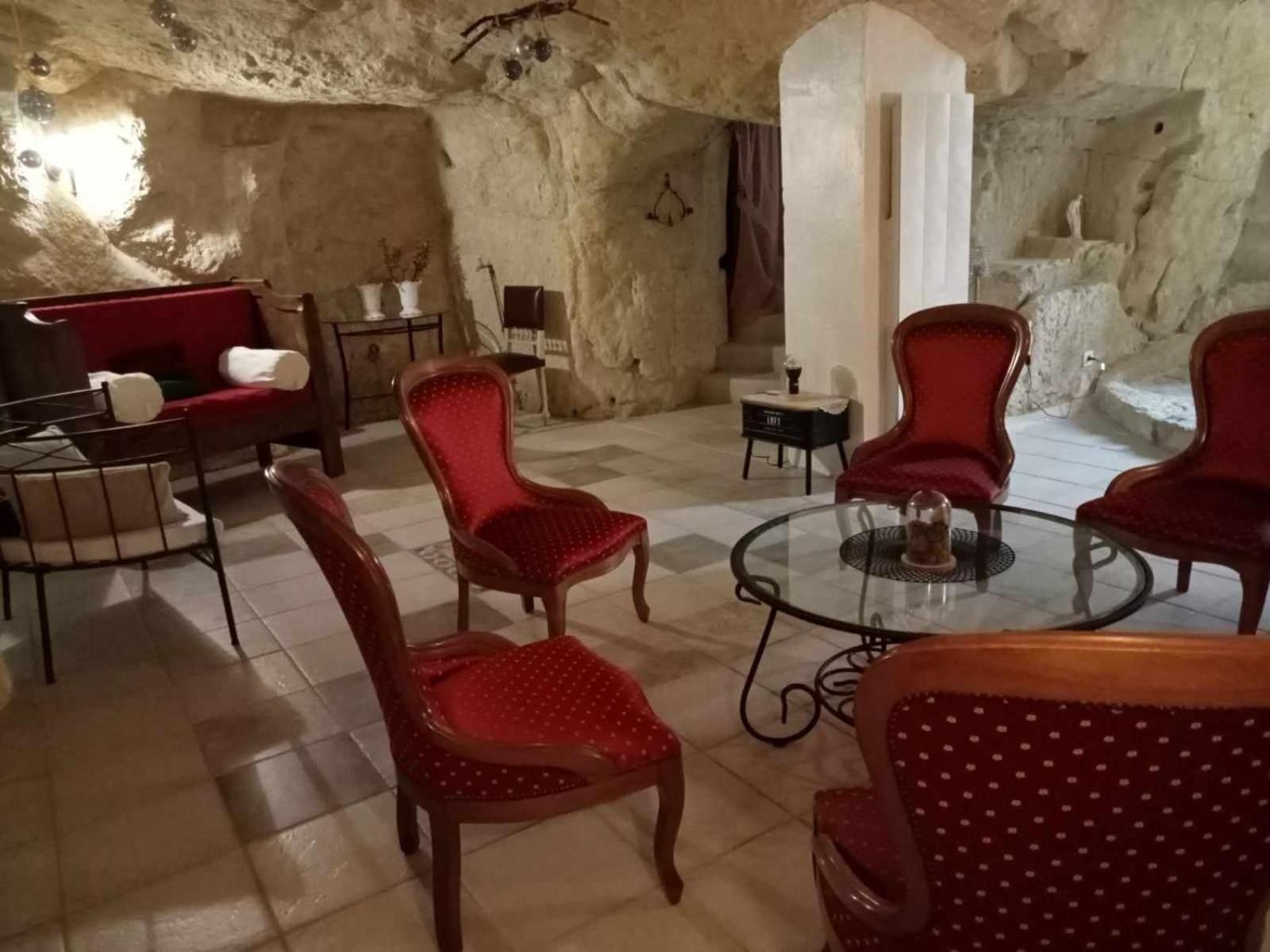 Вілла Esprit Troglo Beaumont-en-Veron Екстер'єр фото